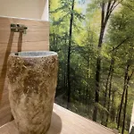 - Restaurant Bastenhaus מלון Dannenfels