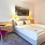 Verwöhnhotel Bastenhaus 4*