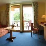Hotel Verwöhnhotel Bastenhaus 4*