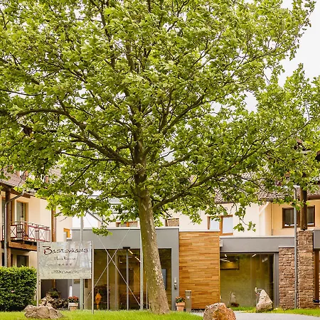 - Restaurant Bastenhaus Hotel 4*