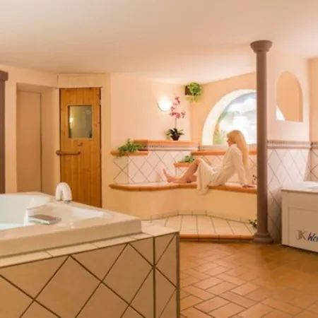 - Restaurant Bastenhaus ホテル Dannenfels