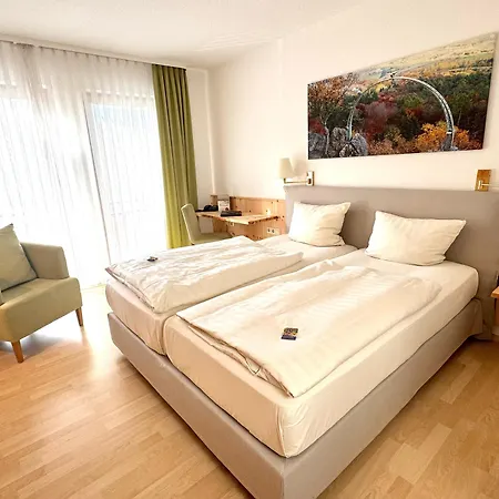 - Restaurant Bastenhaus 4*