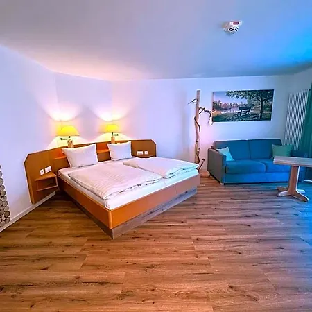 - Restaurant Bastenhaus Hotel Dannenfels