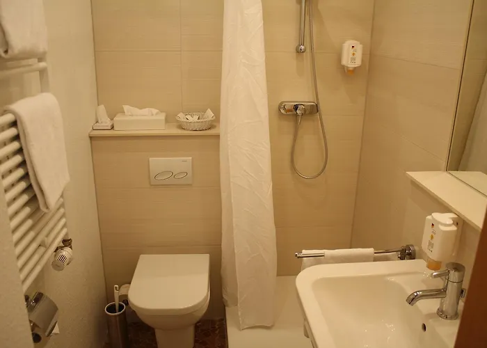 Hotel - Restaurant Bastenhaus