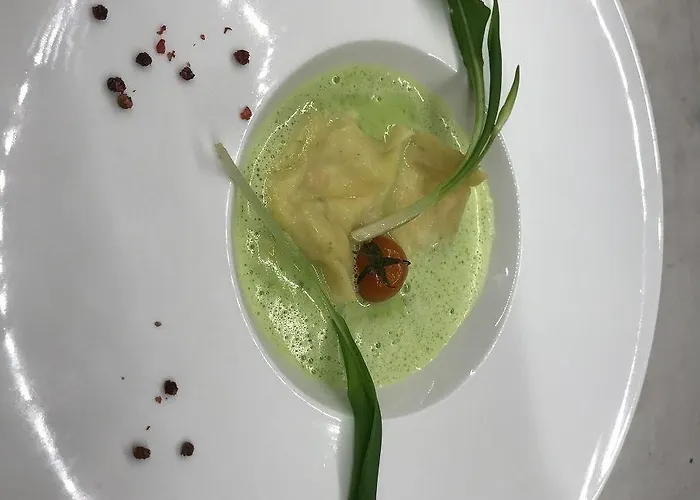 - Restaurant Bastenhaus 4* Dannenfels