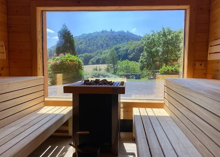 - Restaurant Bastenhaus 酒店