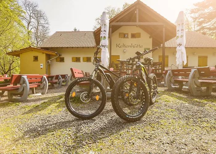 - Restaurant Bastenhaus Hotel Dannenfels