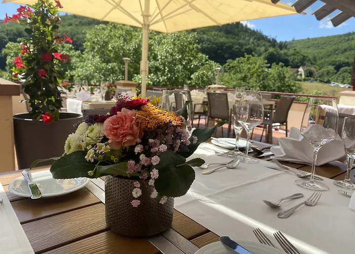 - Restaurant Bastenhaus 酒店