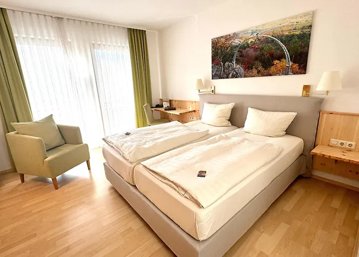 - Restaurant Bastenhaus 4*